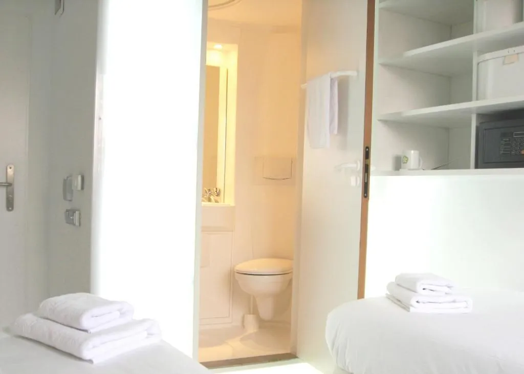 **  Hotel Dailyflats Cities Barcelona España